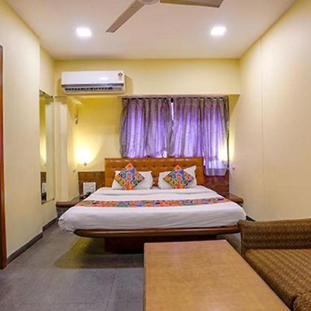 Отель Fabexpress Jayshree - Nr Mumbai International Airport Экстерьер фото